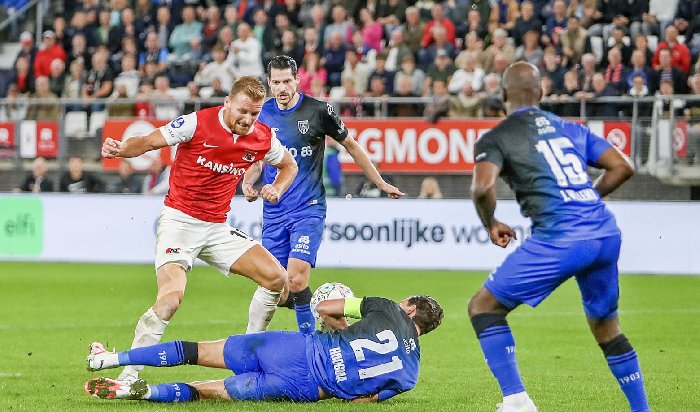 Soi kèo phạt góc Heracles Almelo vs AZ Alkmaar, 23h45 ngày 3/4