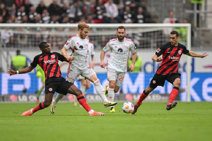 Soi kèo phạt góc Eintracht Frankfurt vs Werder Bremen, 1h30 ngày 6/4