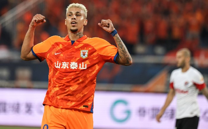 Soi kèo phạt góc Qingdao Hainiu vs Shandong Taishan, 18h35 ngày 5/4