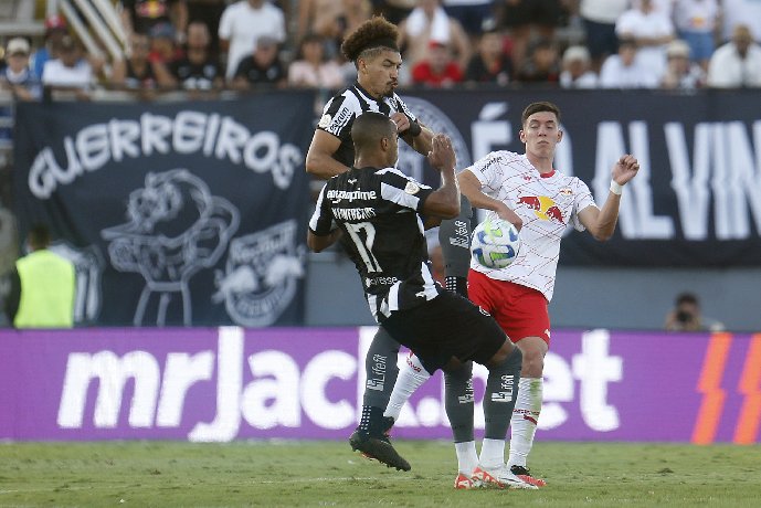 Soi kèo phạt góc Botafogo vs Bragantino, 7h30 ngày 7/3 