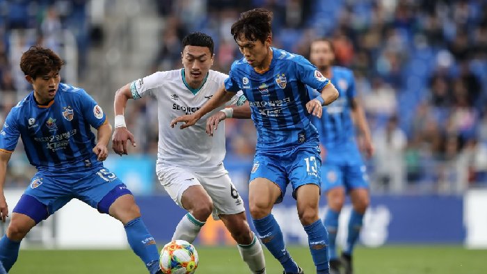 Soi kèo phạt góc Ulsan Hyundai vs Suwon City, 12h ngày 6/4