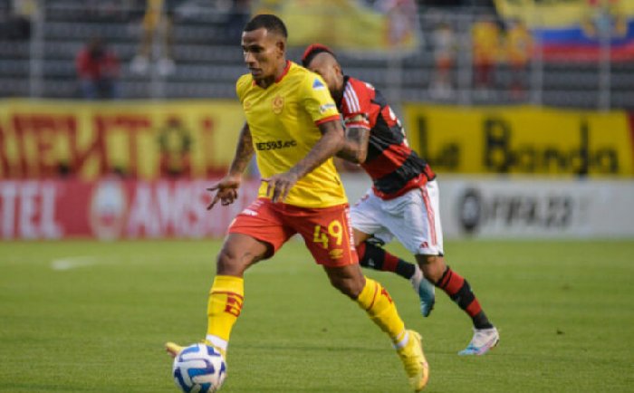 Soi kèo phạt góc Aucas vs Nacional Asunción, 7h30 ngày 9/2