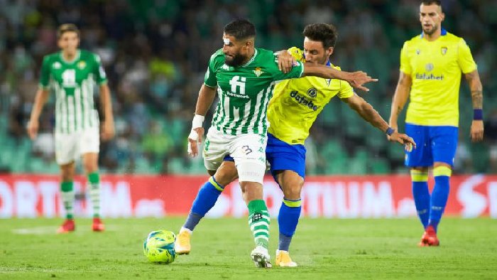 Soi kèo phạt góc Cádiz vs Betis, 3h00 ngày 10/2