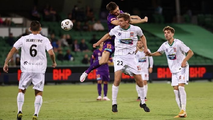 Soi kèo phạt góc Perth Glory vs Newcastle Jets, 17h45 ngày 9/3