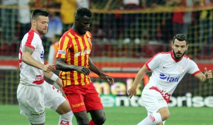 Soi kèo phạt góc Kayserispor vs Hatayspor, 17h30 ngày 10/3