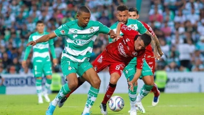 Soi kèo phạt góc Santos Laguna vs Cruz Azul, 8h00 ngày 10/3	