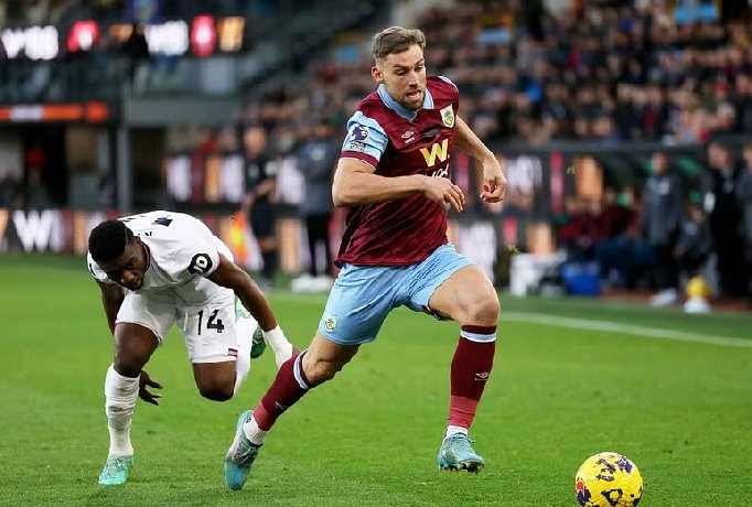 Soi kèo phạt góc West Ham vs Burnley, 21h ngày 10/3