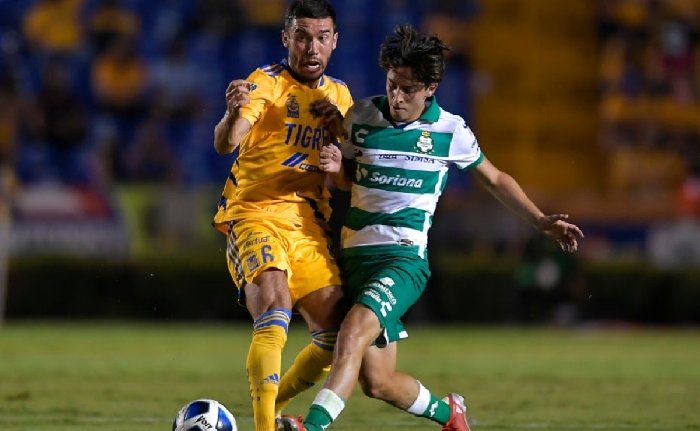 Soi kèo phạt góc Santos Laguna vs Tigres UANL, 10h10 ngày 11/2