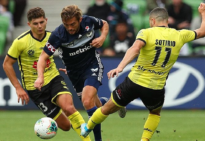 Soi kèo phạt góc Wellington Phoenix vs Melbourne Victory, 14h ngày 12/4