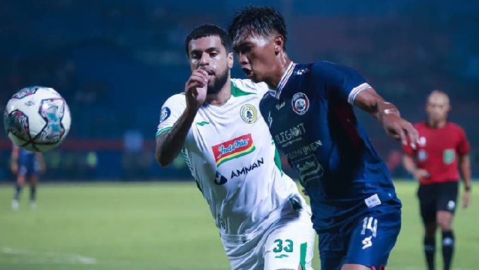 Soi kèo phạt góc PSS Sleman vs Arema, 15h00 ngày 15/4