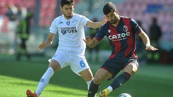 Soi kèo phạt góc Empoli vs Bologna, 2h45 ngày 16/3