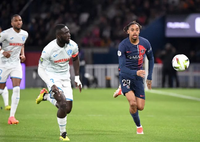 Soi kèo phạt góc Le Havre vs PSG, 1h45 ngày 17/8