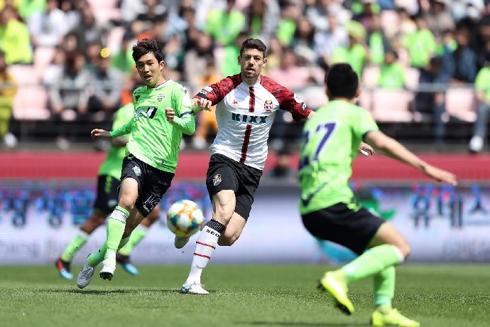 Soi kèo phạt góc Pohang Steelers vs Jeonbuk Hyundai, 17h ngày 20/2