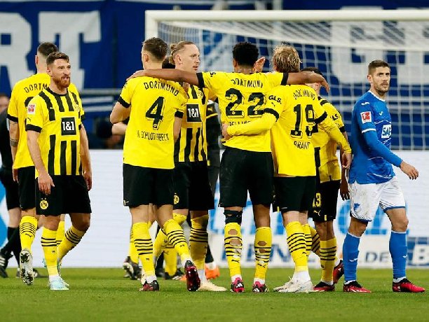 Soi kèo phạt góc PSV vs Dortmund, 3h ngày 21/2