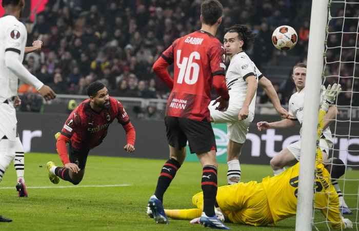 Kèo xiên phạt góc cúp C2 châu Âu đêm nay 22/2 loạt 0h45: Rennes vs AC Milan