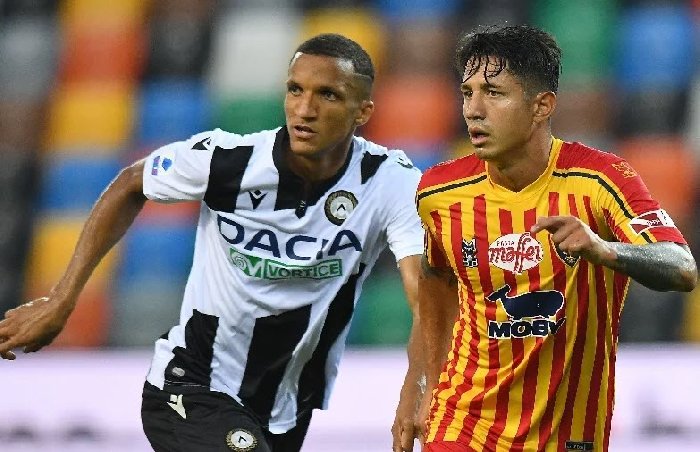 Soi kèo phạt góc Udinese vs Lecce, 23h30 ngày 23/10: Chủ nhà áp đảo phạt góc?