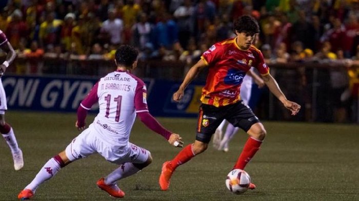 Soi kèo phạt góc Herediano vs Saprissa, 9h ngày 25/1