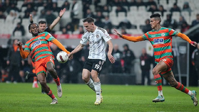 Soi kèo phạt góc Alanyaspor vs Samsunspor, 21h00 ngày 25/12