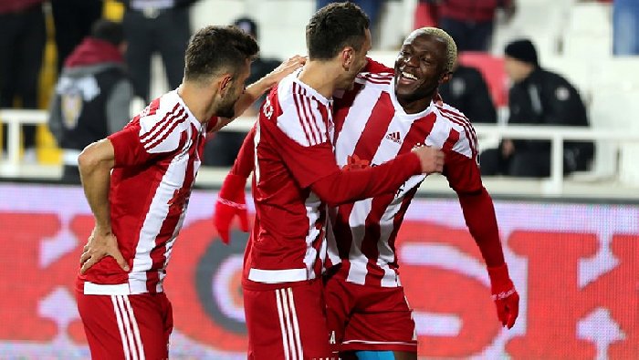 Soi kèo phạt góc Sivasspor vs Pendikspor, 17h30 ngày 25/2