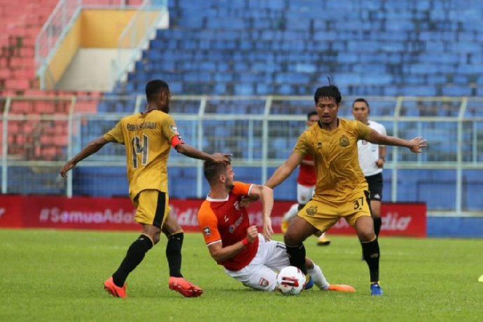 Soi kèo phạt góc Borneo vs Bhayangkara, 19h ngày 26/2