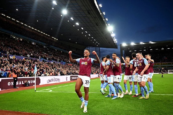 Link xem trực tiếp AZ vs Aston Villa, 23h45 ngày 26/10: Khó lường