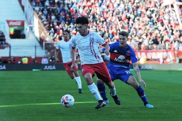 Soi kèo phạt góc Rivadavia vs Independiente, 7h15 ngày 27/1