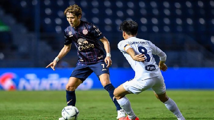 Soi kèo phạt góc Prachuap vs Buriram, 18h00 ngày 28/12