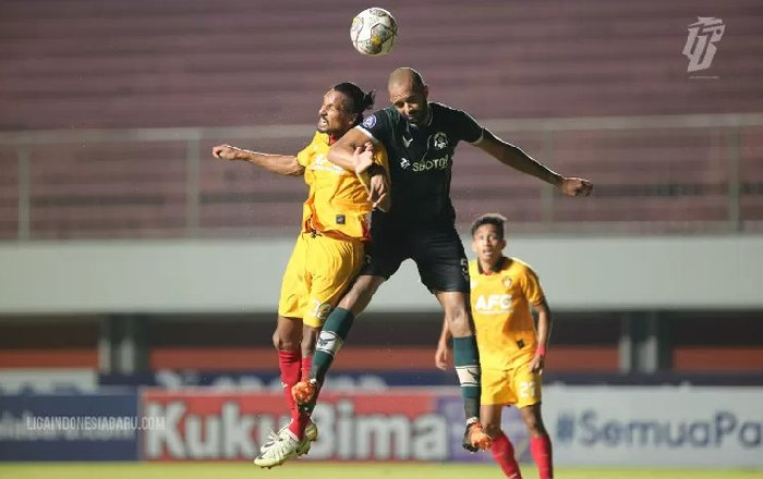 Soi kèo phạt góc Persik Kediri vs Persikabo, 20h30 ngày 28/3