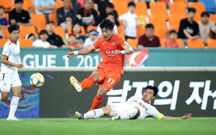 Nhận định, soi kèo Gangwon vs Jeju United 14h30 ngày 28/10