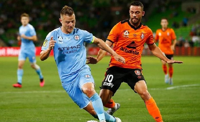 Soi kèo phạt góc Melbourne City vs Brisbane Roar, 16h45 ngày 28/12