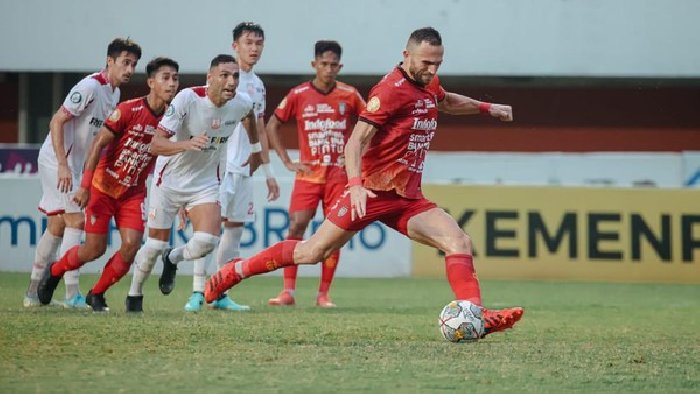 Soi kèo phạt góc Bali United vs Persis Solo, 19h00 ngày 29/2