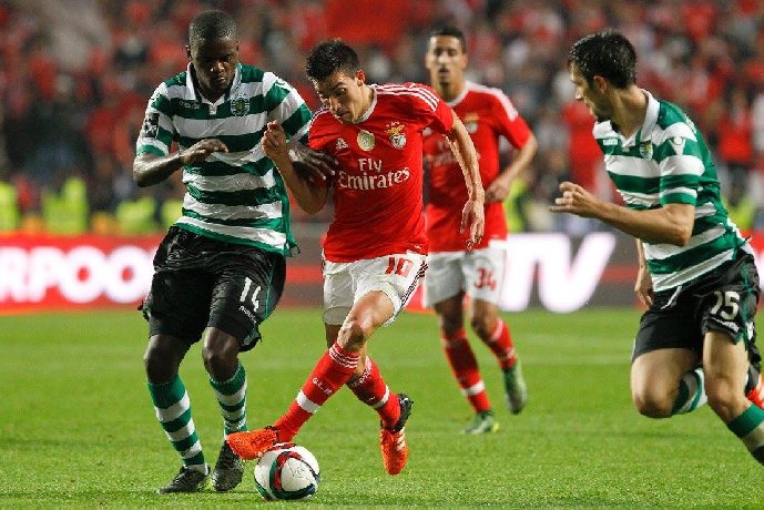 Soi kèo phạt góc Sporting Lisbon vs Benfica, 3h45 ngày 1/3