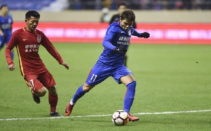 Soi kèo phạt góc Wuhan Three Towns vs Shanghai Shenhua, 18h35 ngày 29/7