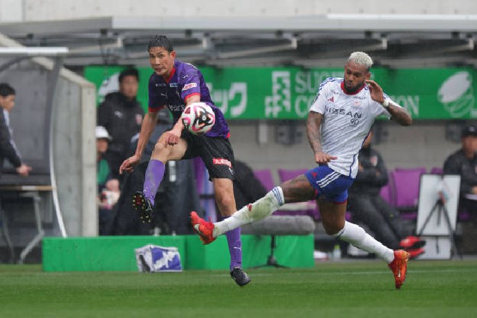 Soi kèo phạt góc Nagoya Grampus vs Yokohama Marinos, 14h ngày 30/3