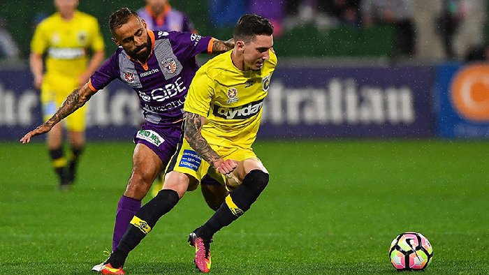 Soi kèo phạt góc Central Coast Mariners vs Perth Glory, 15h00 ngày 31/12