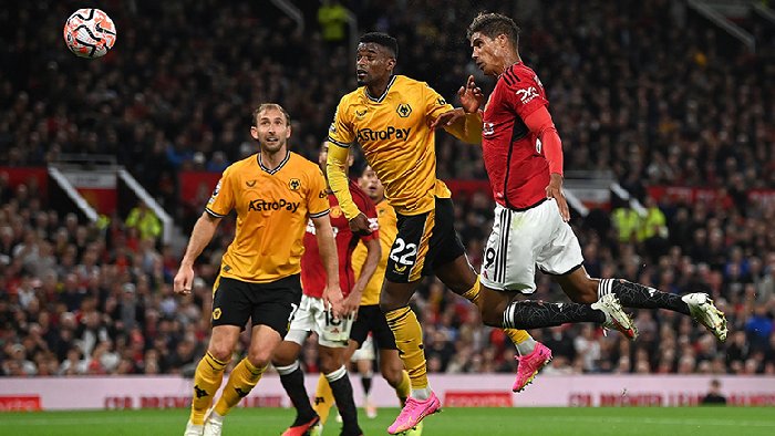 Soi kèo phạt góc Wolves vs MU, 3h15 ngày 2/2