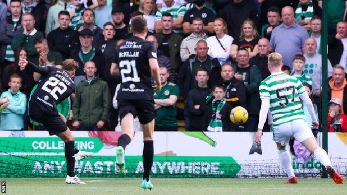 Soi kèo phạt góc Livingston vs Celtic, 18h00 ngày 31/3