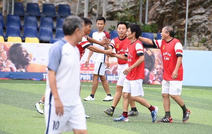 Hà Giang Open 2017: Trà Dilmah và Vietinbank HG nối dài mạch toàn thắng trong dịp các cựu danh thủ Thể Công lên dự khán