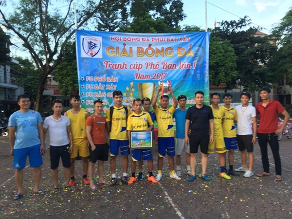 Những hình ảnh ngày bế mạc Phố Bản Cup 2017