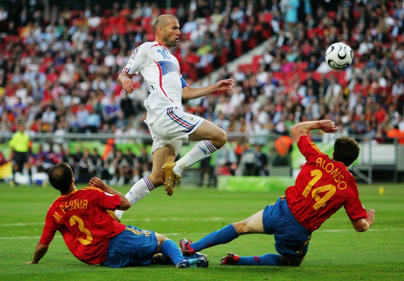 Tứ kết WC 2006, Pháp 3-1 Tây Ban Nha: Zidane che mờ tất cả