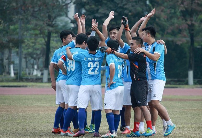 Vòng 4 Hanoi Eleven League: Vạn Xuân hòa nghẹt thở Mylan; Hải Anh và Nghệ+ có 3 điểm