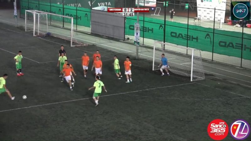 Highlights: Amsterdam 3-4 Nguyễn Gia Thiều | Vòng 1 - Cup Hà Nội 9497