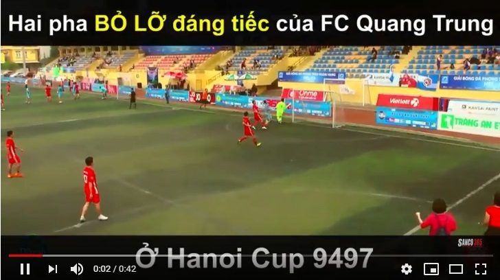 Hai pha bỏ lỡ đáng tiếc của FC Quang Trung ở Hanoi Cup 9497